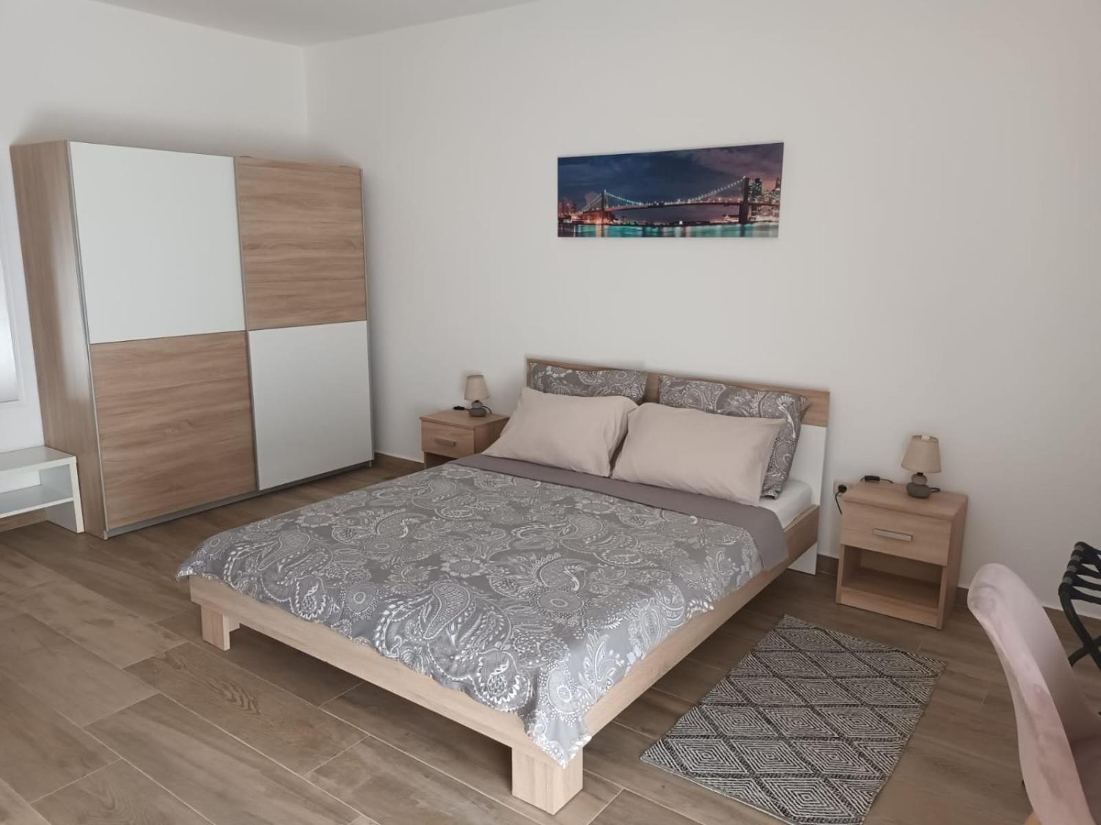 Studio Apartman Dori Pula Exterior foto